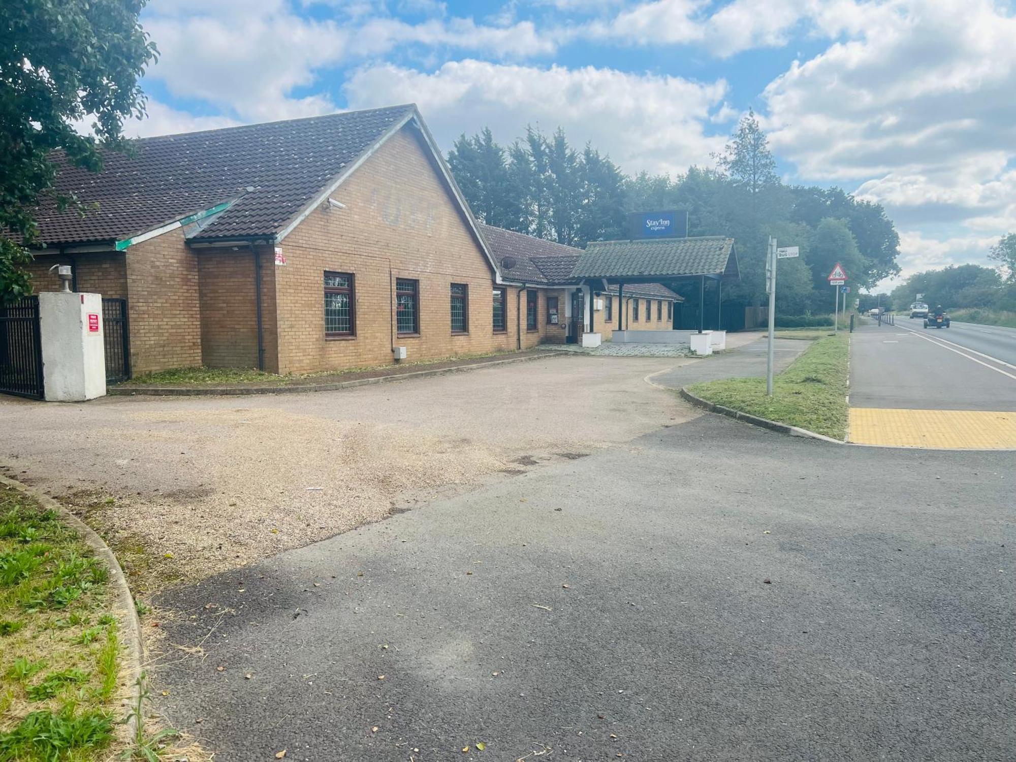 Oyo Stay Inn Express, Cambridge Papworth Everard Exterior photo